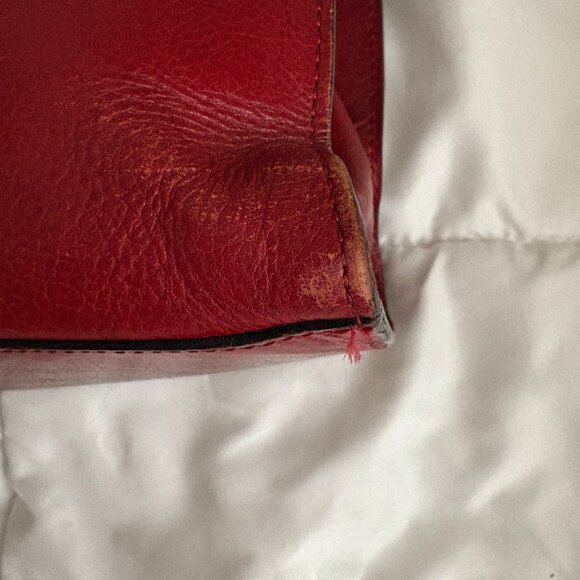 Wilson’s Leather Pelle Studio Italian Leather Red Buckle Purse Laptop Bag - Picture 10 of 14